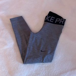 Women’s Nike Pro Leggings